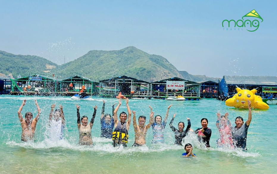 Checklist hành lý du lịch hè 2025 đầy đủ và thông minh nhất