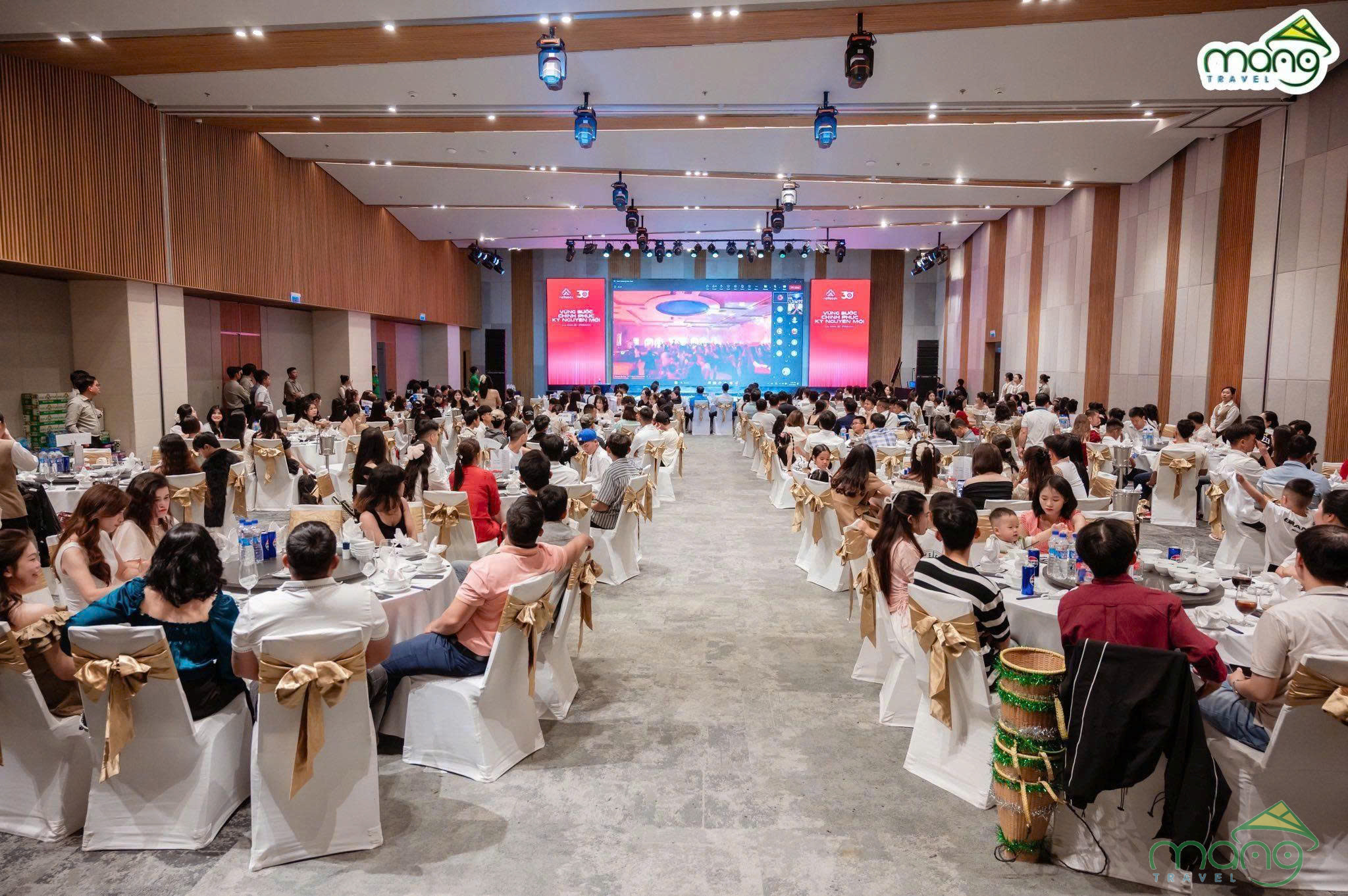 TOUR MICE KẾT HỢP TEAM BUILDING 3N2Đ - Tour du lịch Mice do Măng Travel tổ chức